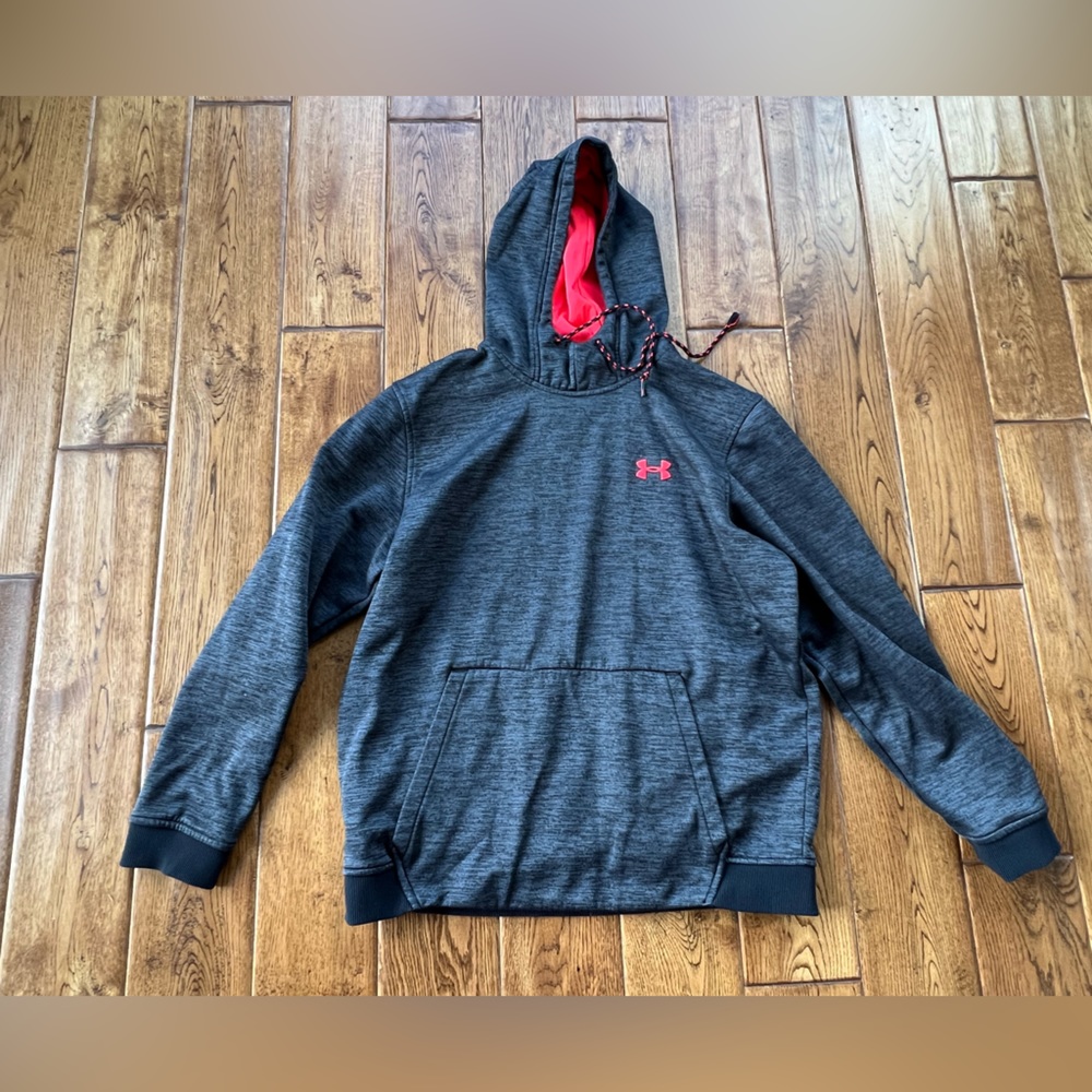 Under Armour women’s hoodie